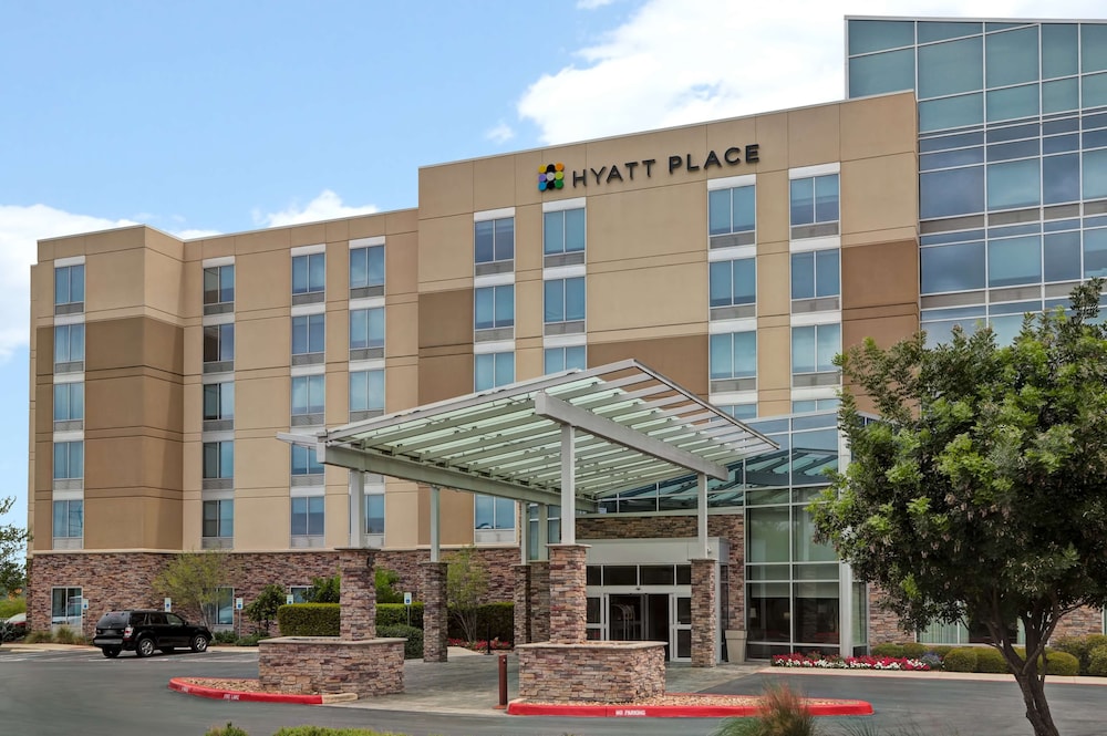 Hyatt Place San Antonio–North/Stone Oak 59/62