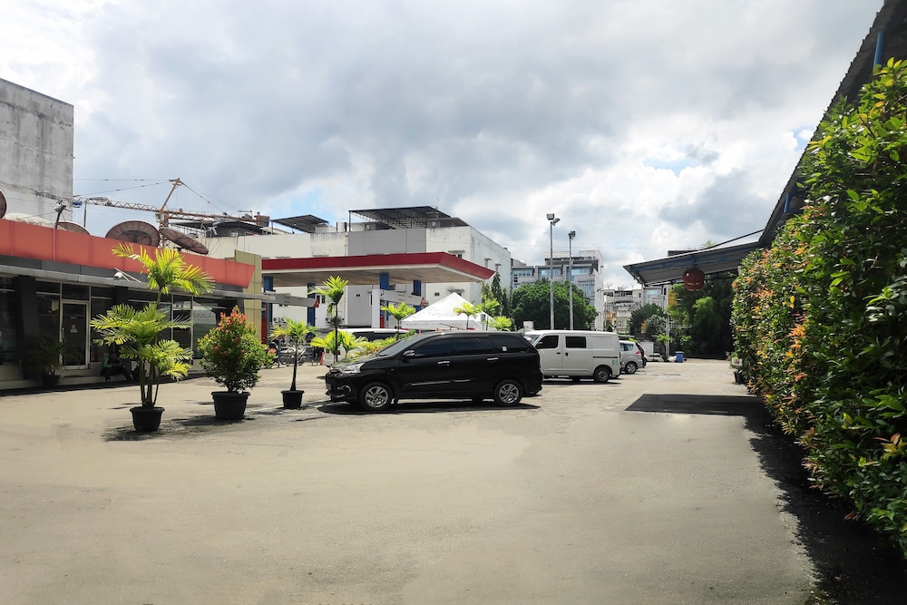 OYO 1377 Os Residence 20/21
