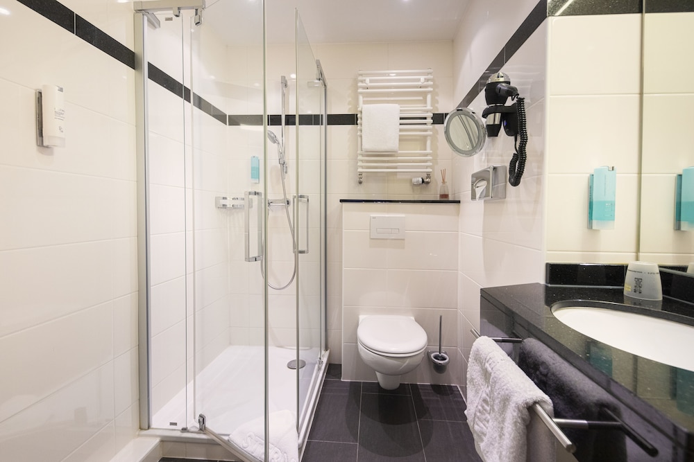 ACHAT Sternhotel Bonn 37/47