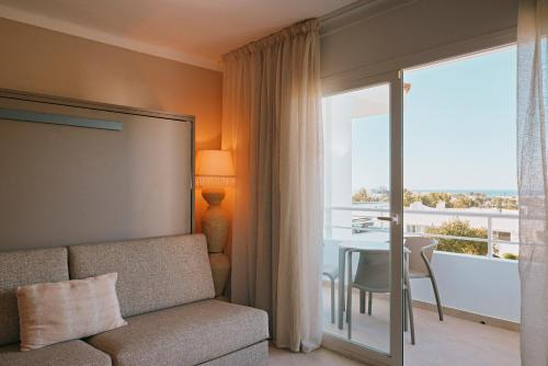 Sunset Oasis Ibiza Adults Only 19/22
