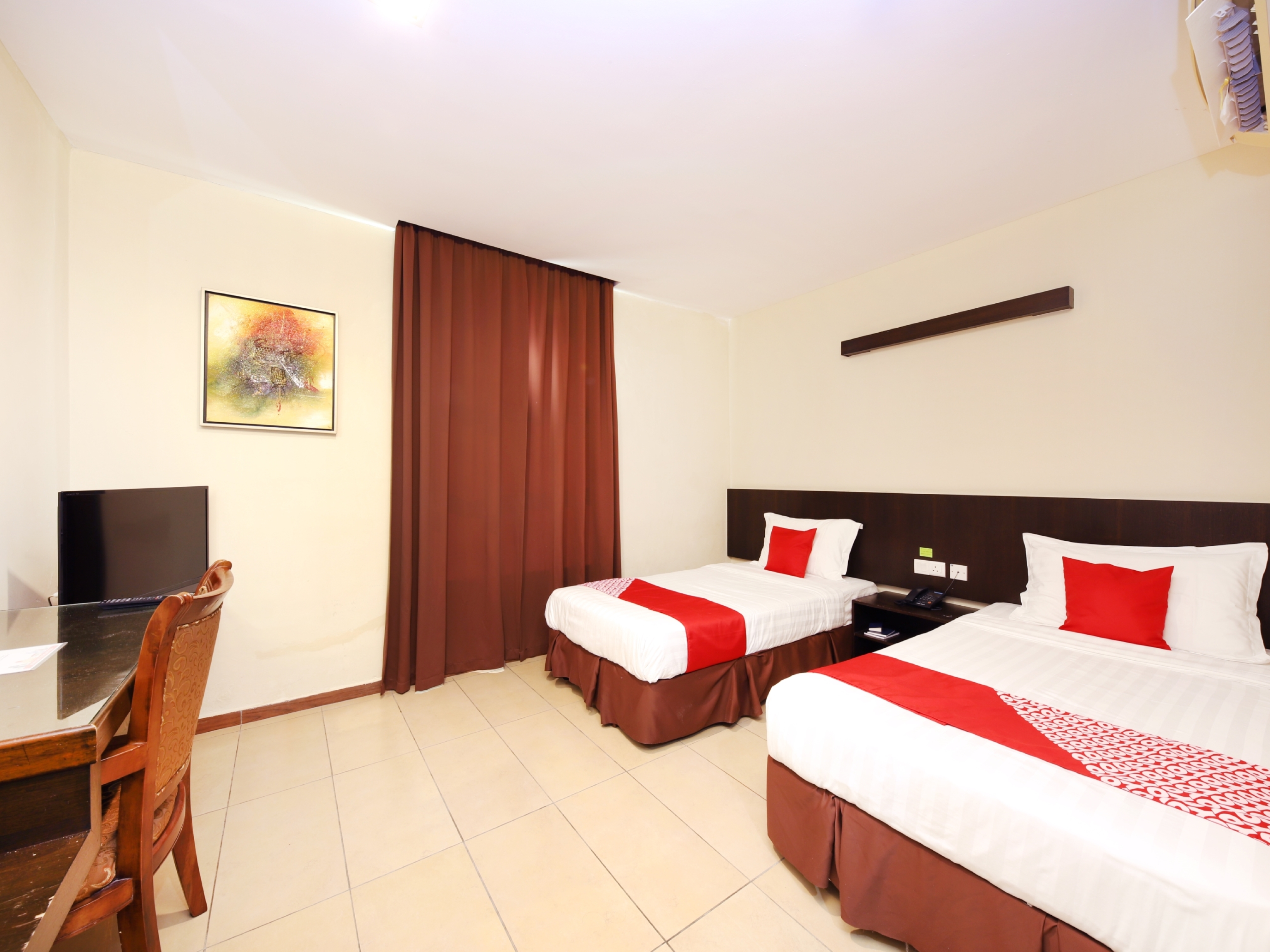 Hotel O Bei King 24/47