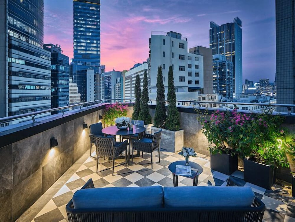 V Causeway Bay Hotel 23/35