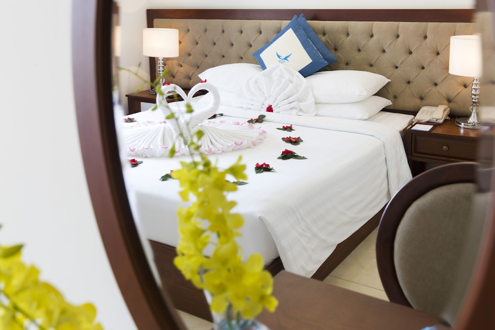Apus Hotel 32/77