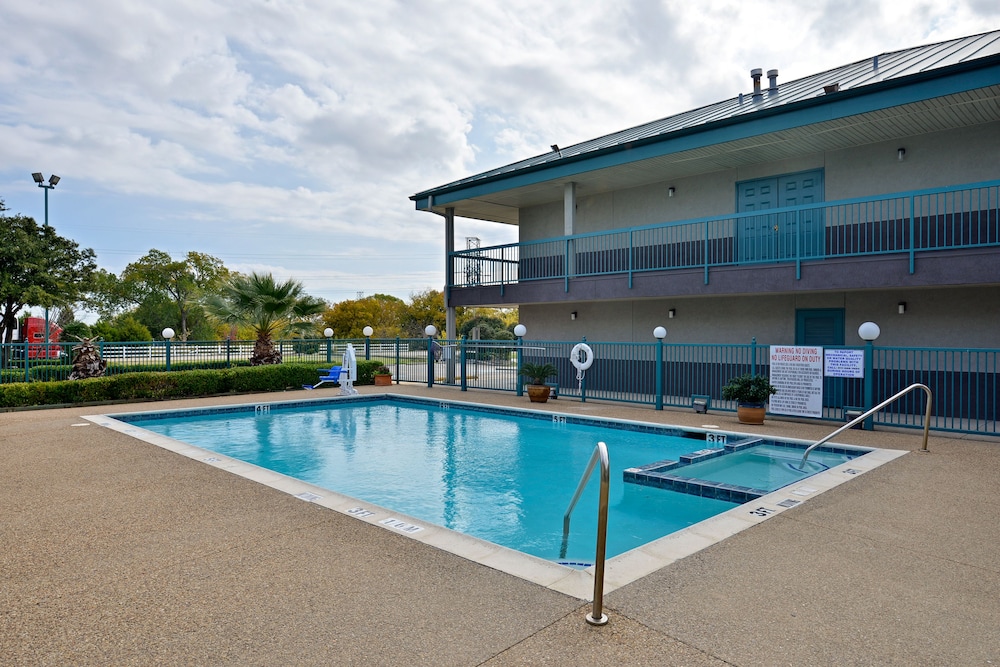 sport_facililities