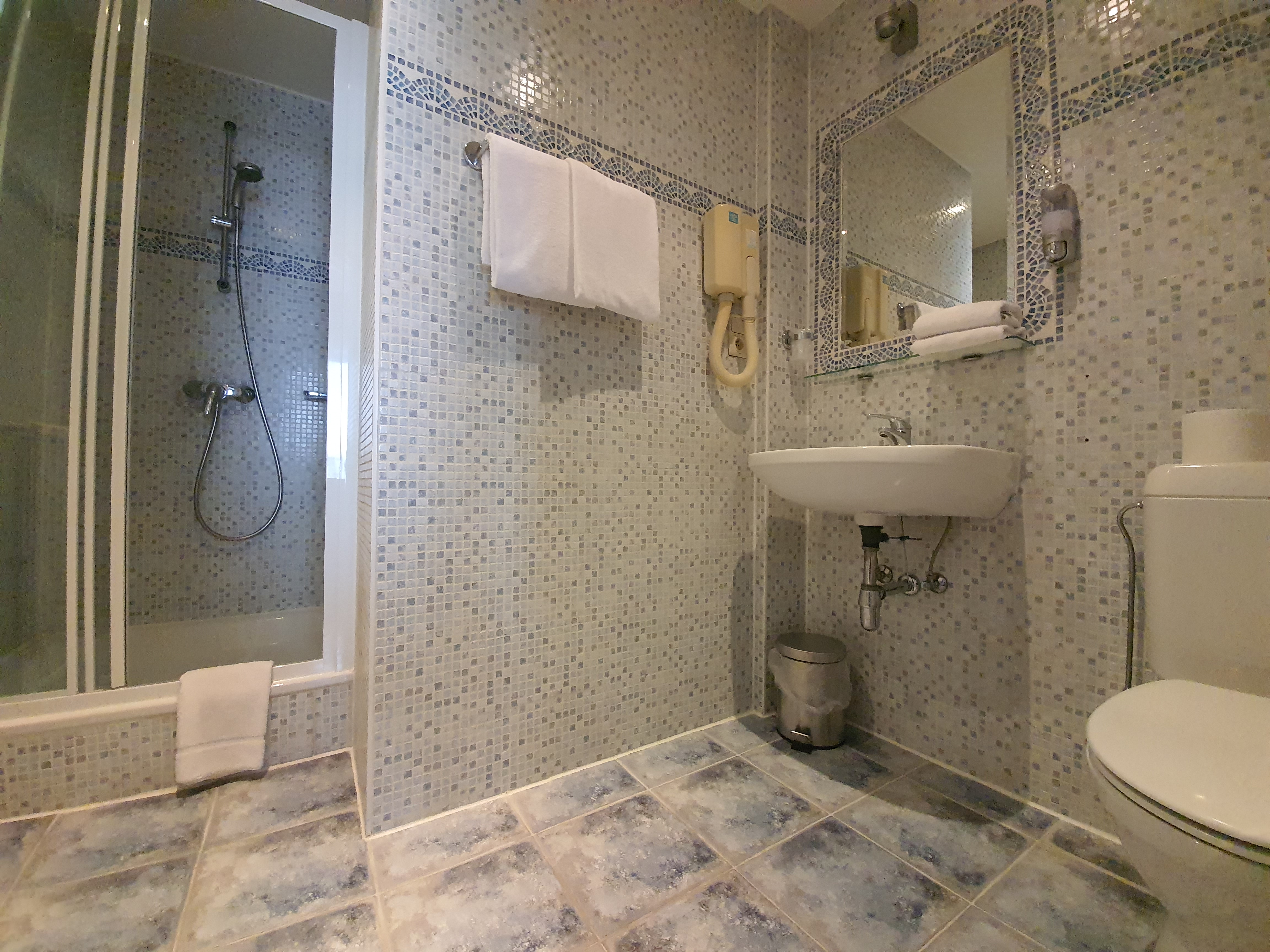 غرفة سوبيريور بسرير مزدوج، Hotel Midi-Zuid 6/7