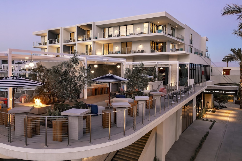 Thompson Palm Springs By Hyatt 1/48