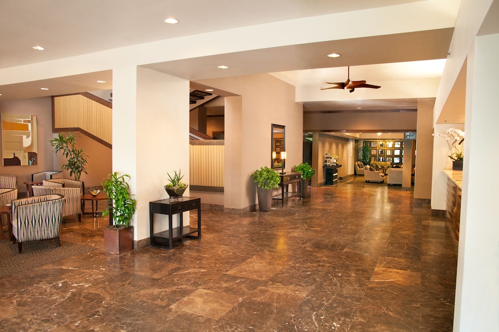 USC Hotel 6/51