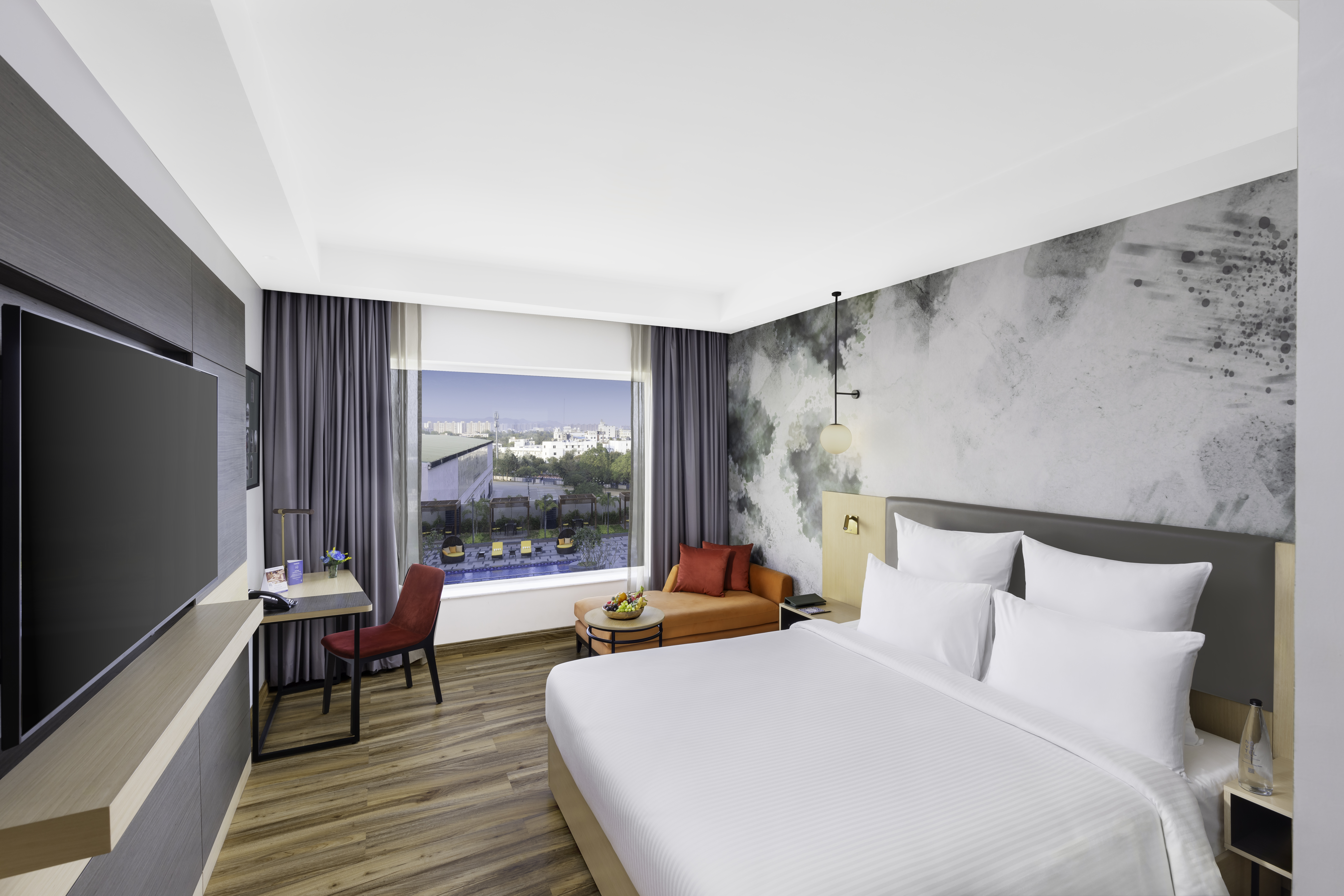 Executive, Double Bed, Pool Side