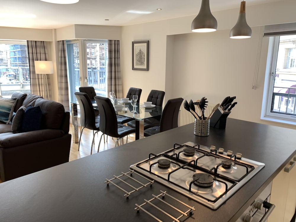 Tolbooth Apartments 25/49