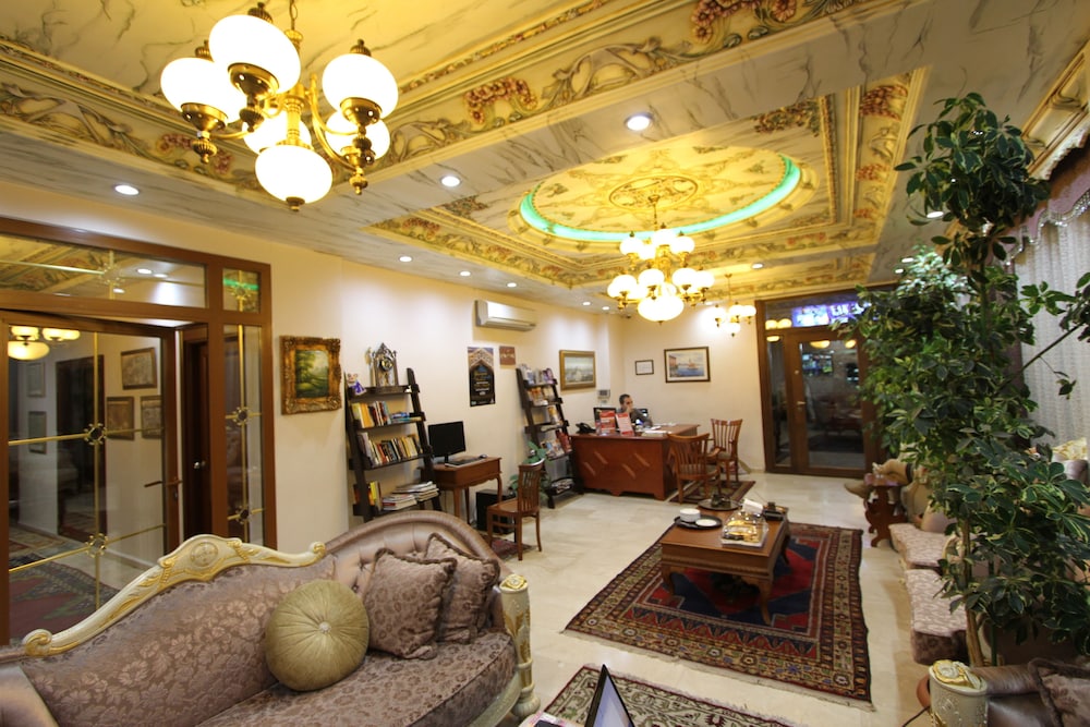Basileus Hotel 62/79