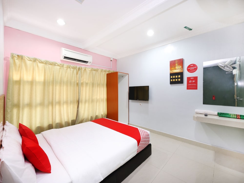 Super OYO 720 Corridor Hotel 2 15/19