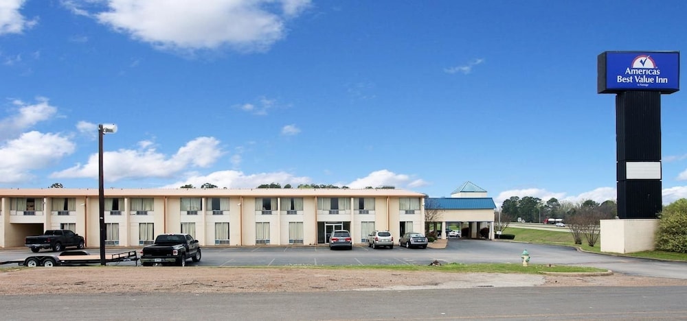Americas Best Value Inn Marshall 1/18