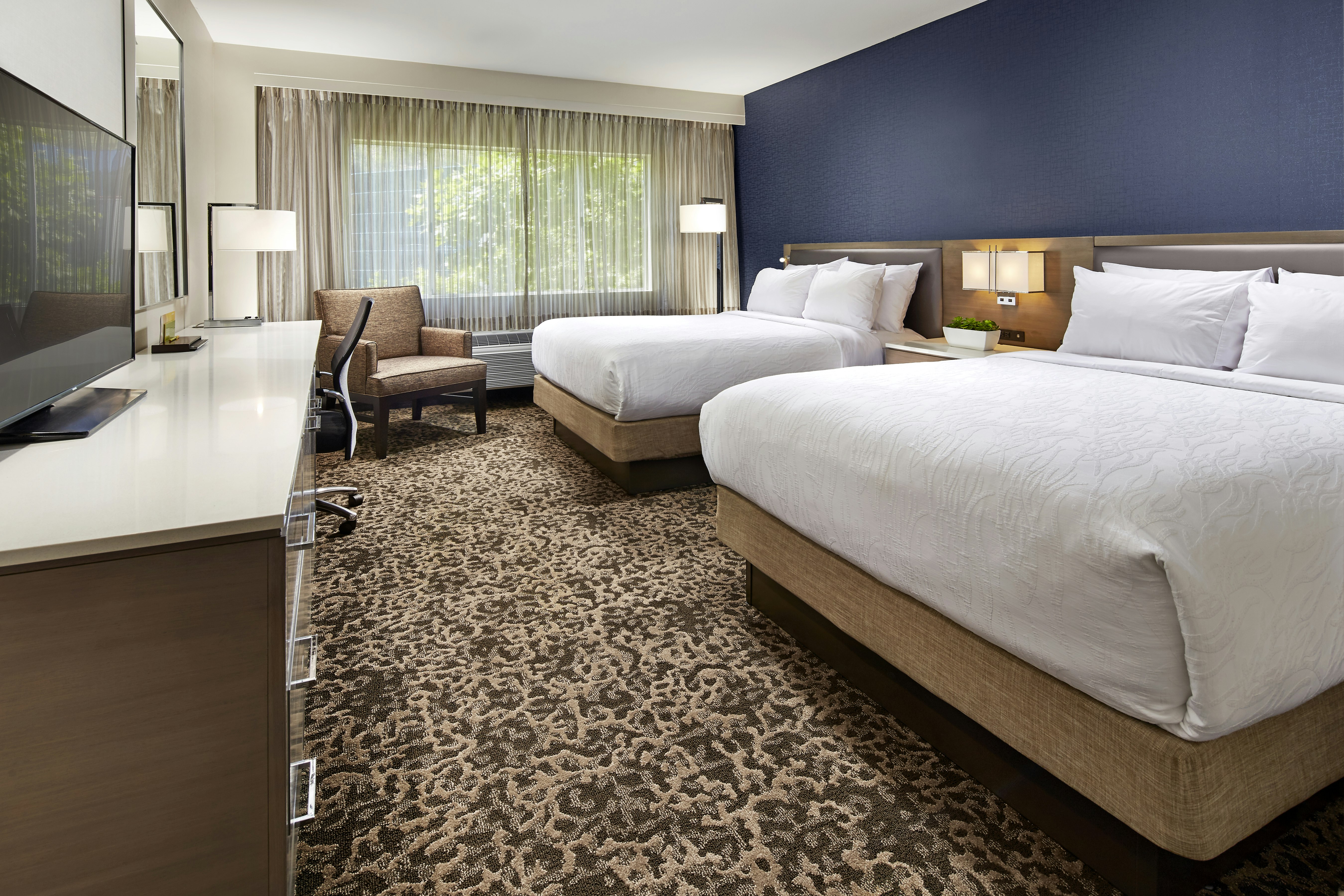 room, 2 queen beds