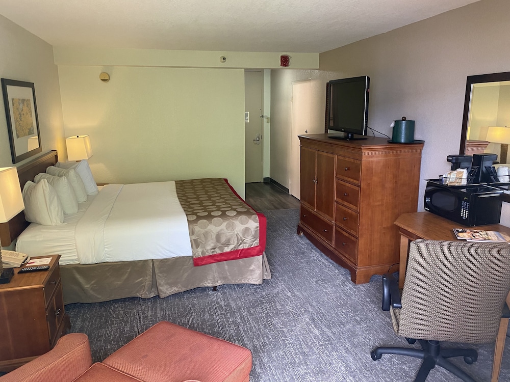 غرفة بسرير كينج لذوي الإعاقة، Hotel Mesa Albuquerque Midtown 7/10