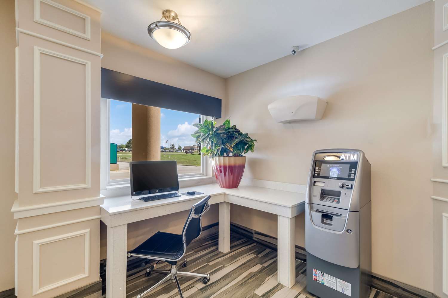 Quality Inn & Suites Ardmore 36/40