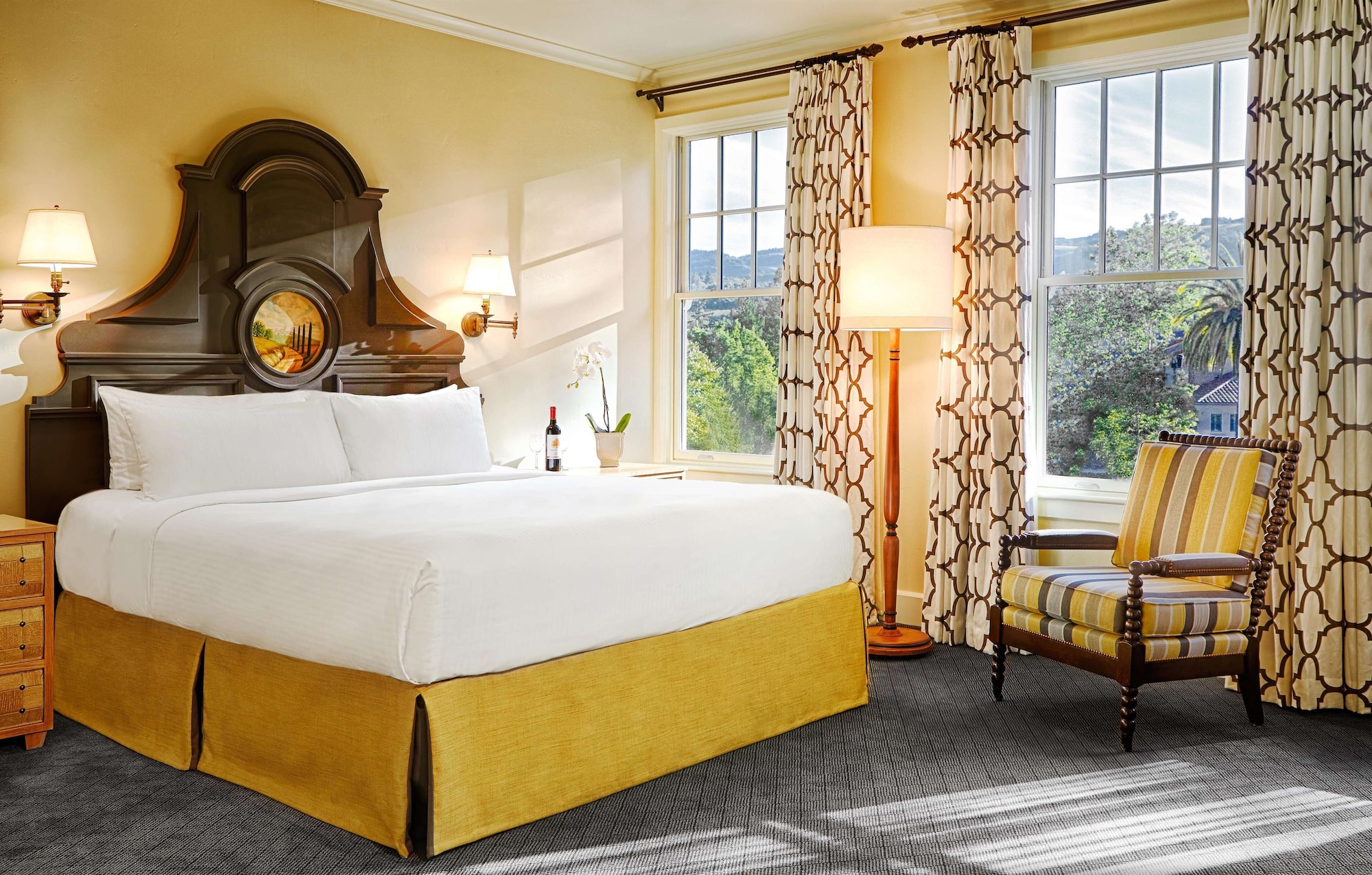 Fairmont, Studio, King Bed