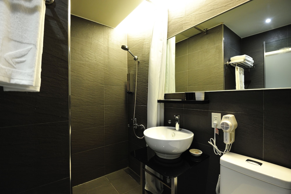 Forward Suites II 25/34