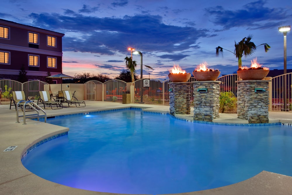 Staybridge Suites Tucson Airport 7/67