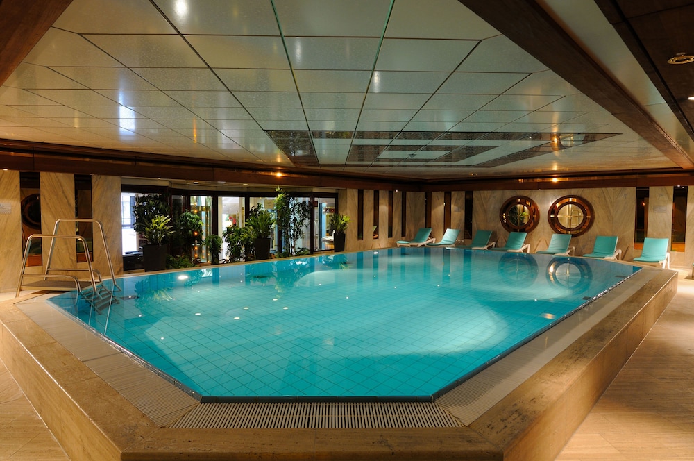 Maritim Hotel Koln 28/55