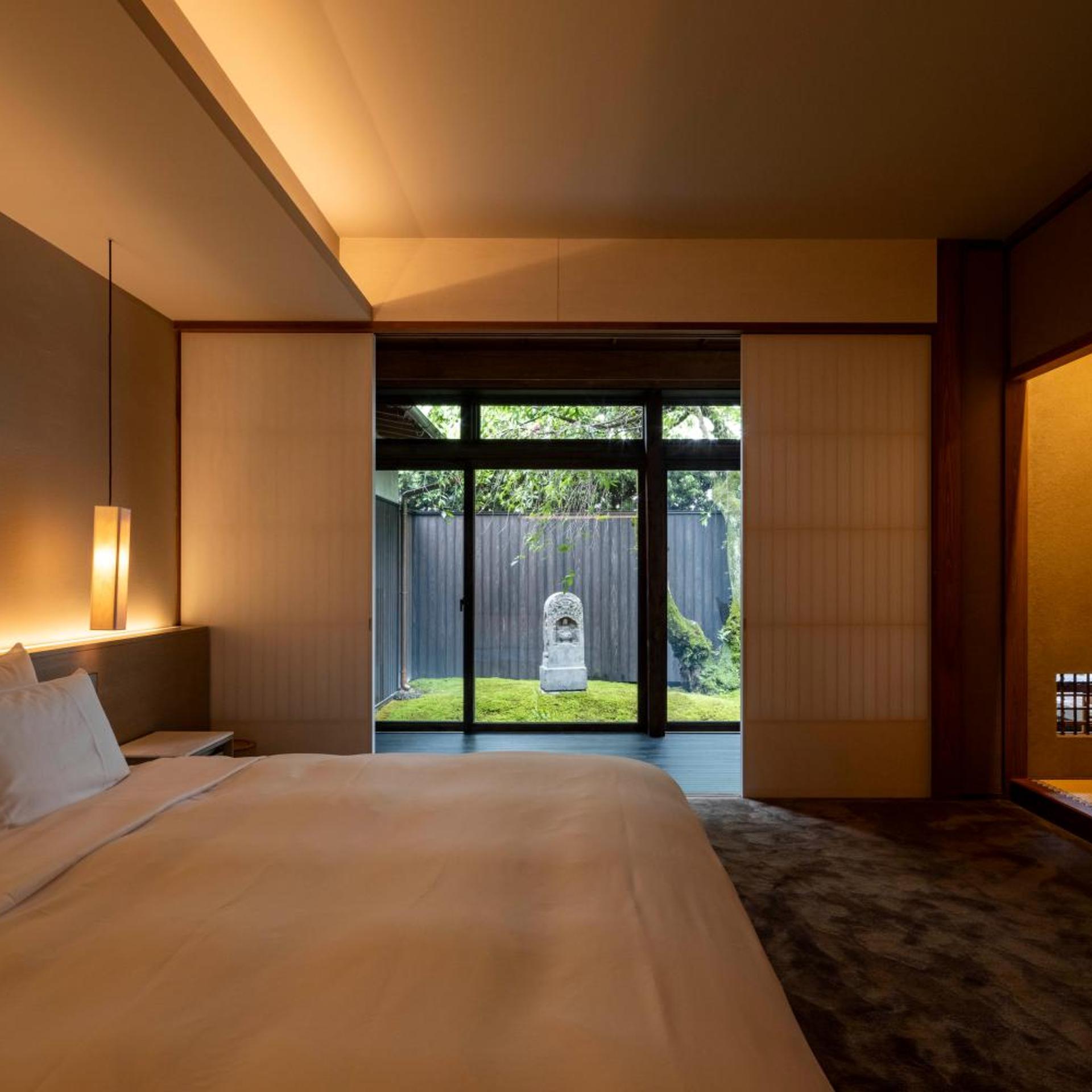 Momoyama Onsen Tsukimikan 15/49