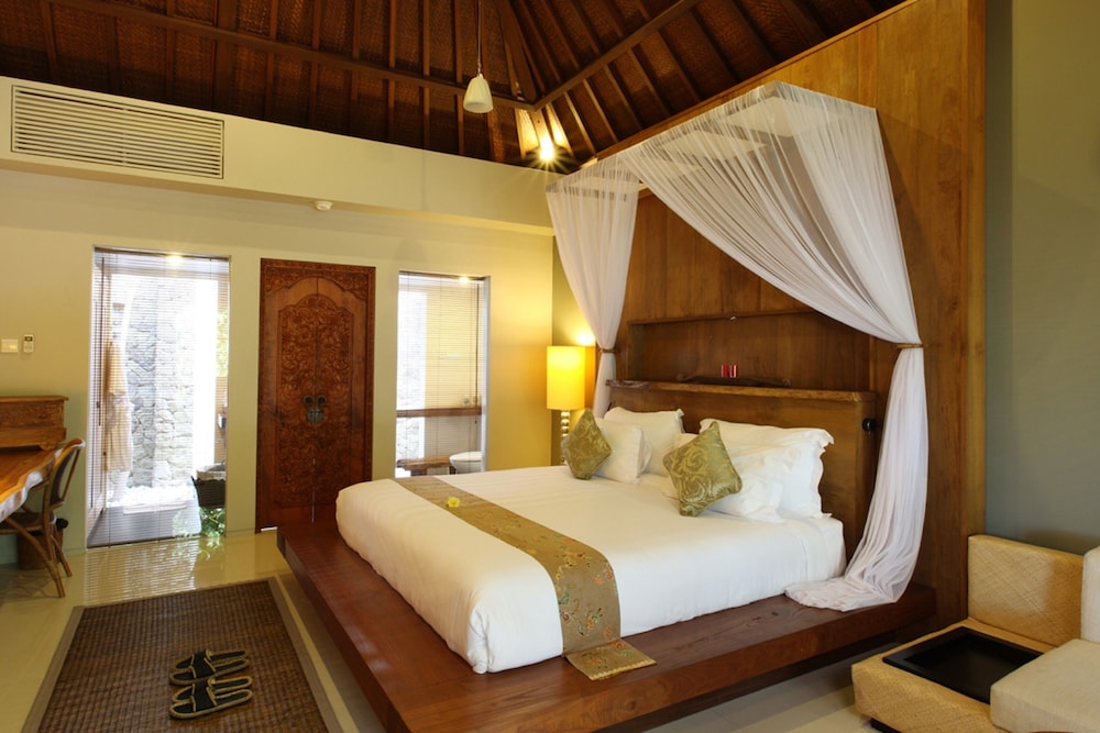 Swarapadi Villa 20/56