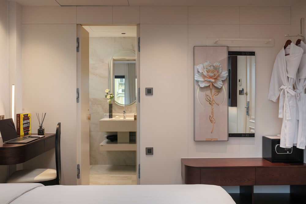 The Chi Boutique Hotel 43/66