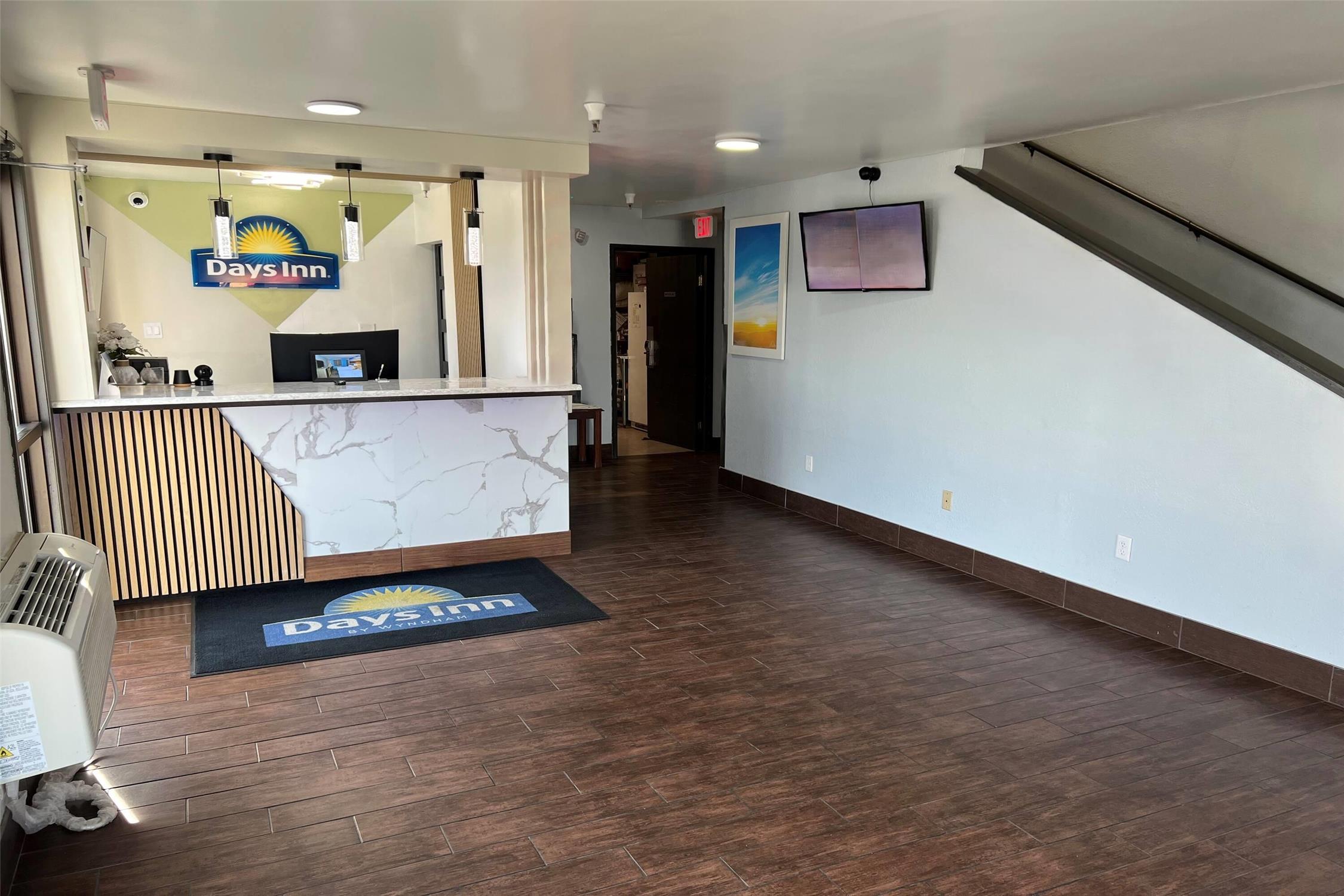 Days Inn by Wyndham Salina I-70 2/27