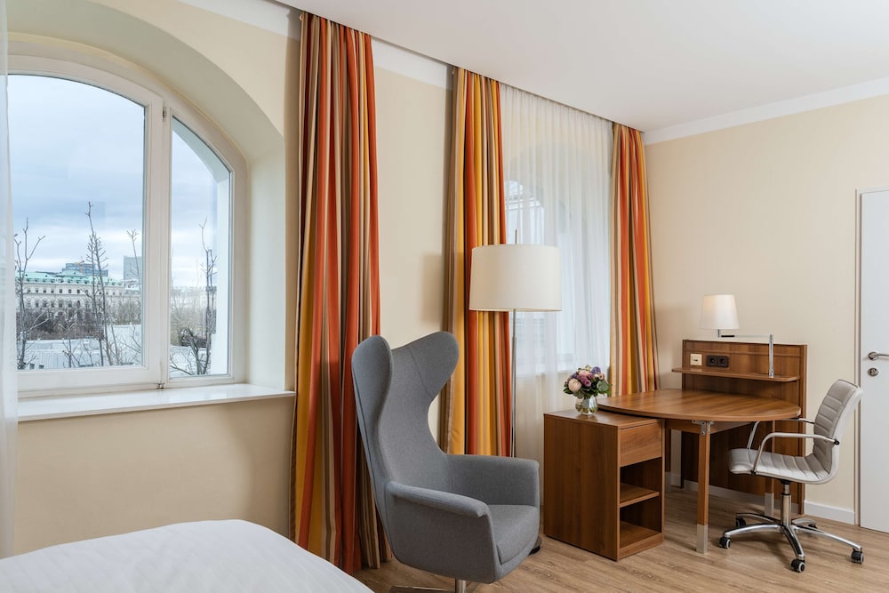 Hotel Nh Wien Belvedere 39/50