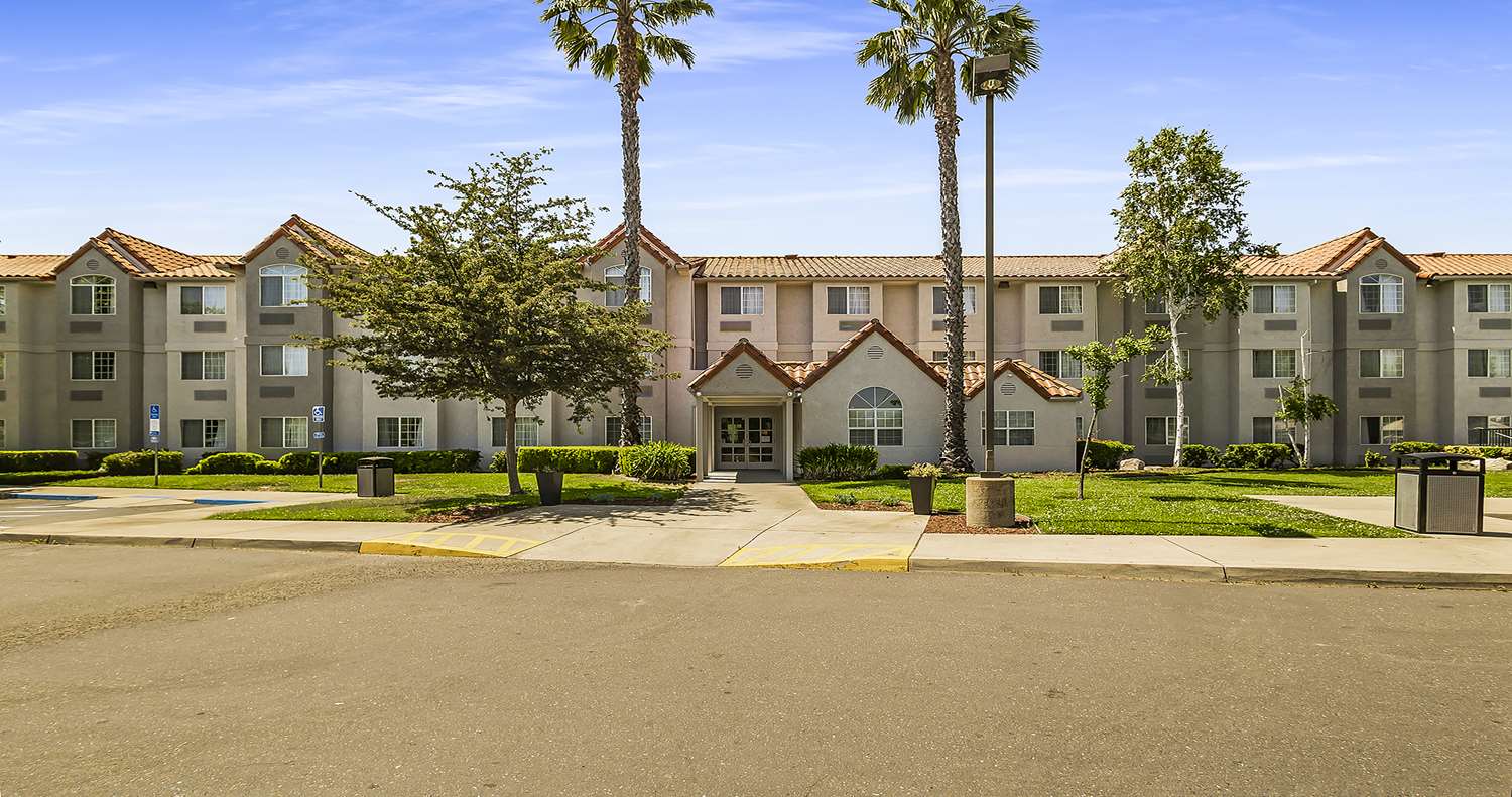 Surestay Plus Hotel By Best Western Rocklin 10/11