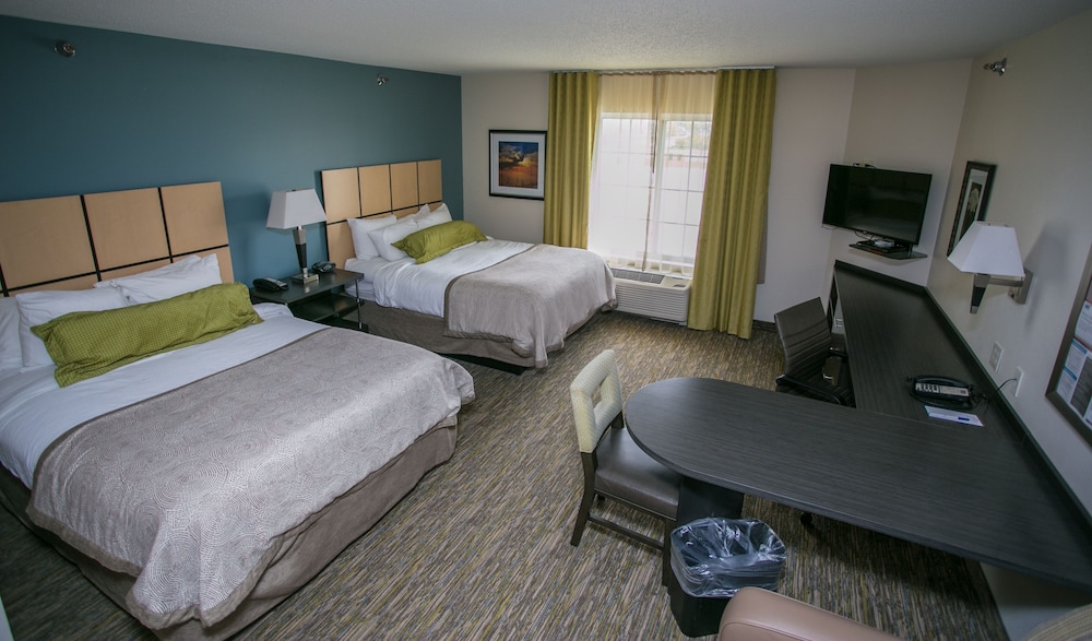 Candlewood Suites Fargo N Dakota State University 19/56