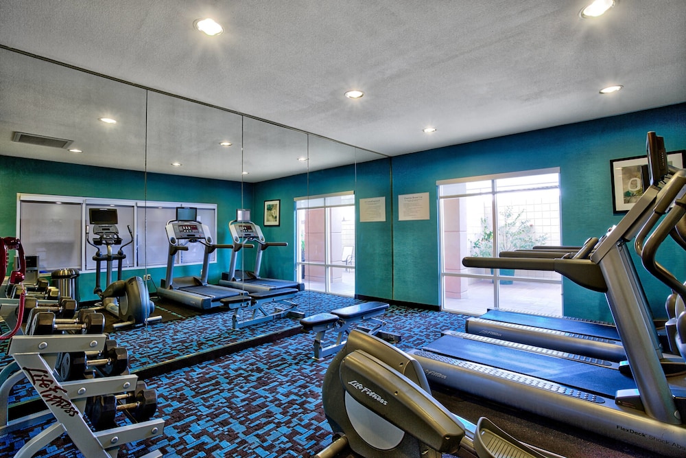 Fairfield Inn Suites Mcallen Airport 12/24