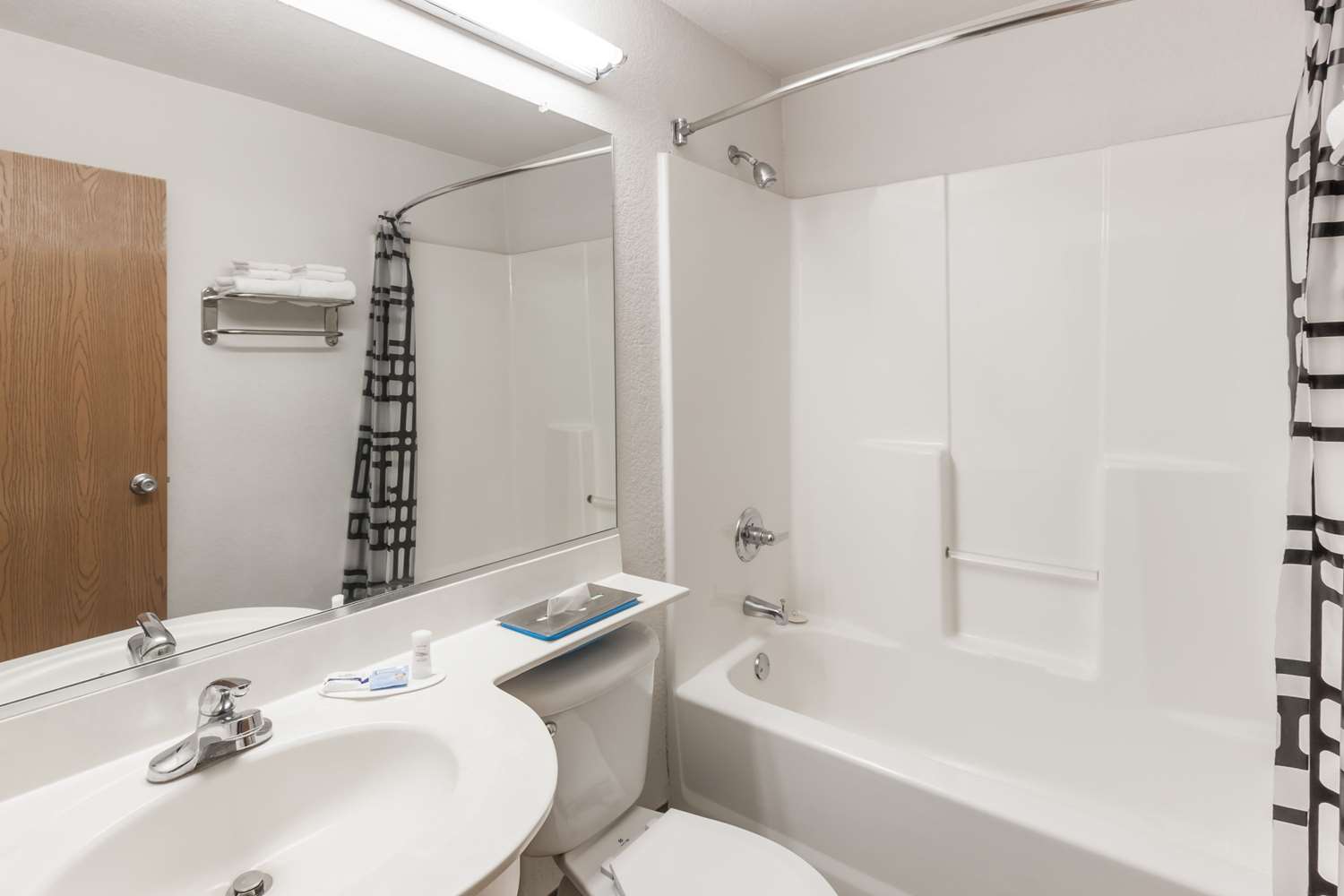 Microtel Inn Ardmore 14/16