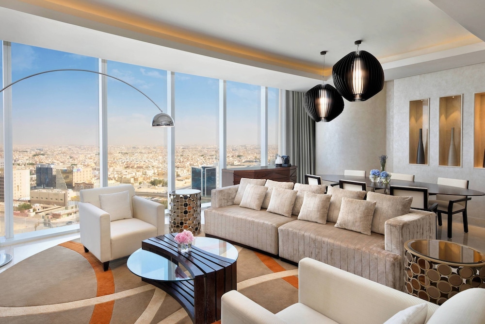 فندق برج رافال(JW Marriott Hotel Riyadh) 26/39