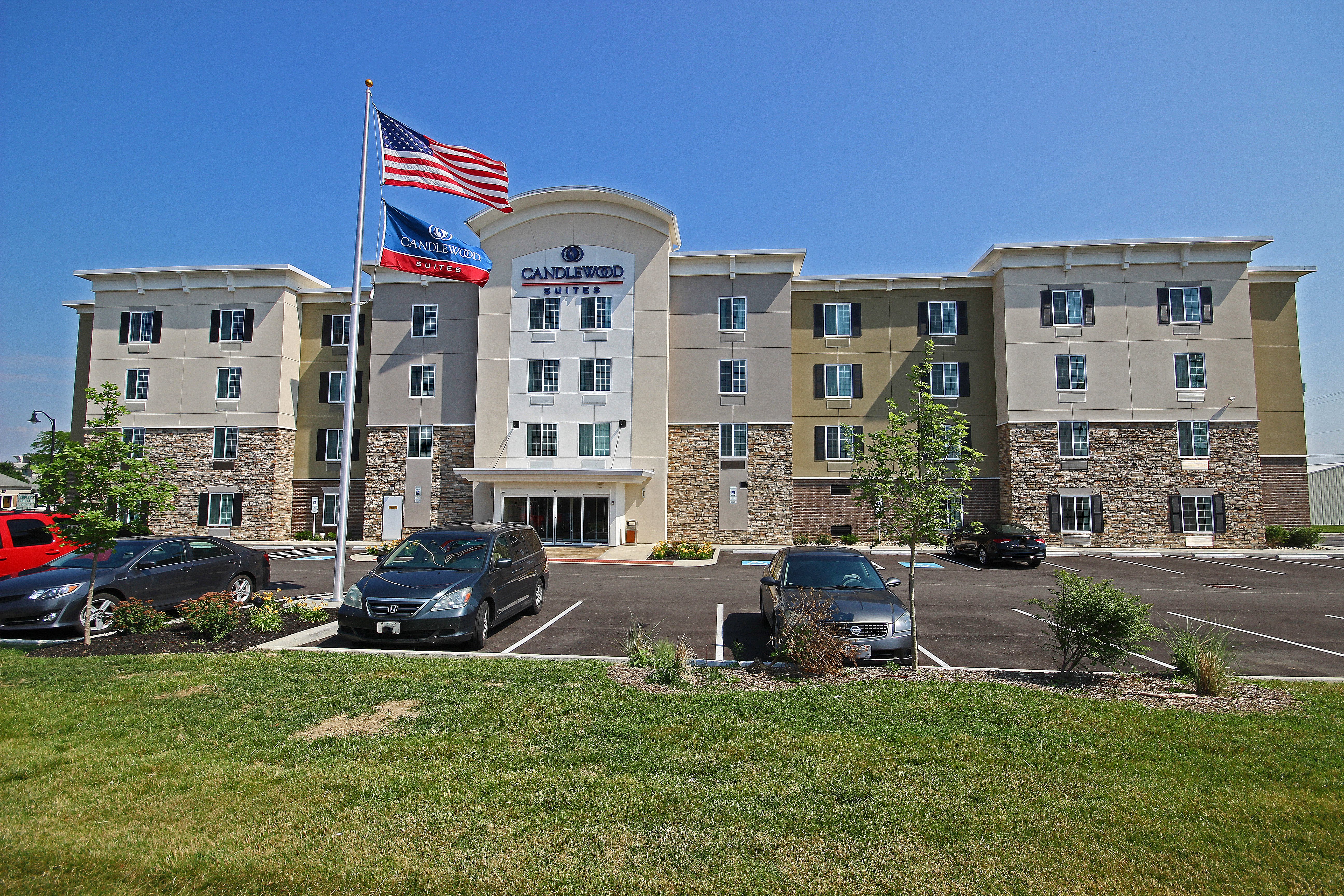CANDLEWOOD SUITES COLUMBUS - GROVE CITY 37/40