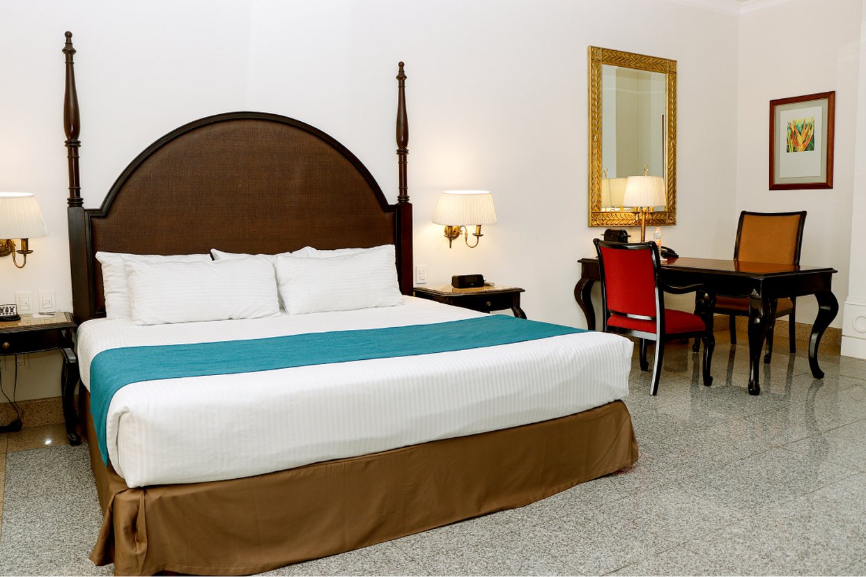 Master, Suite, King Bed
