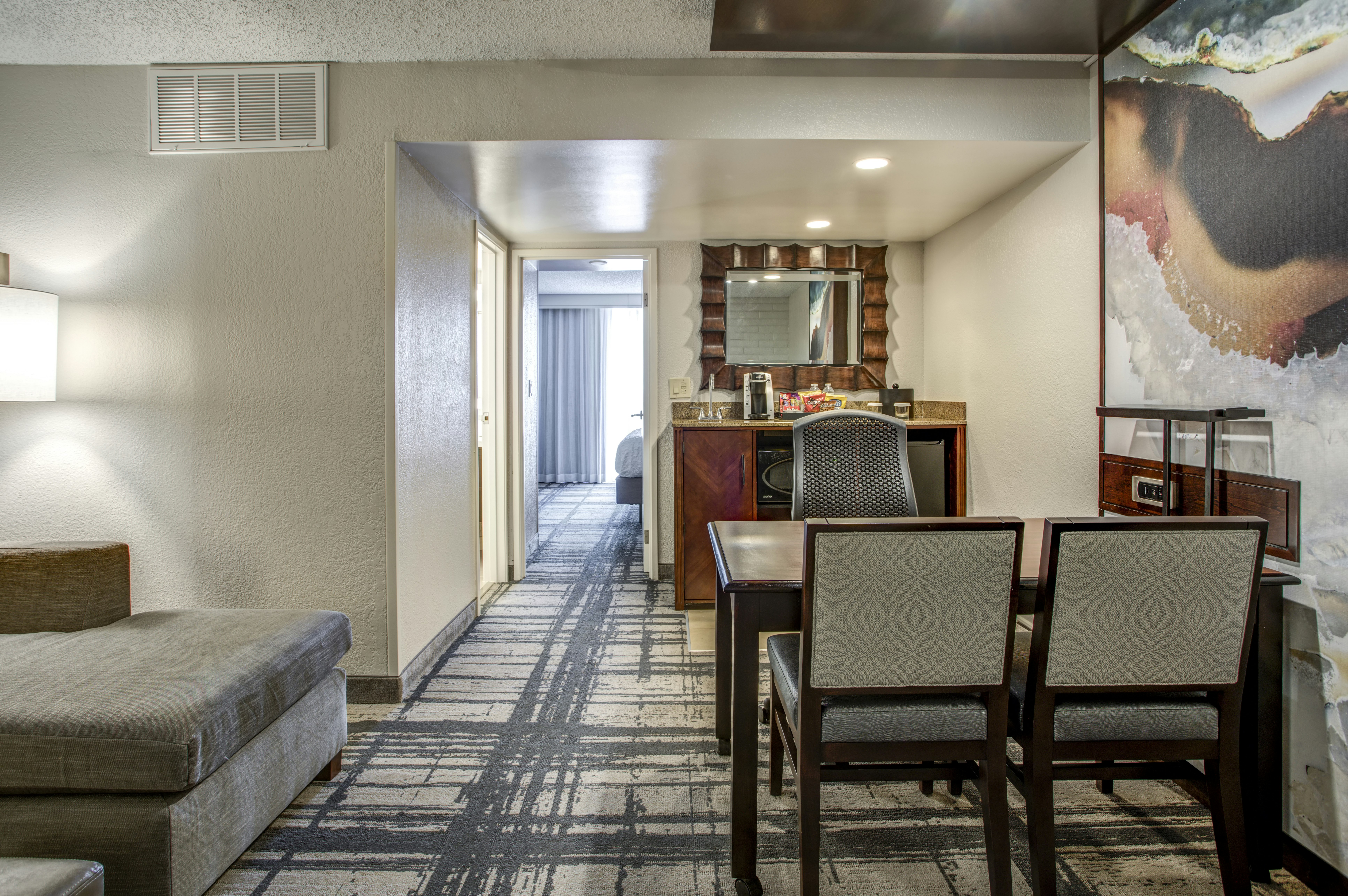 Embassy Suites by Hilton Orlando International Drive Convention Center 31/49