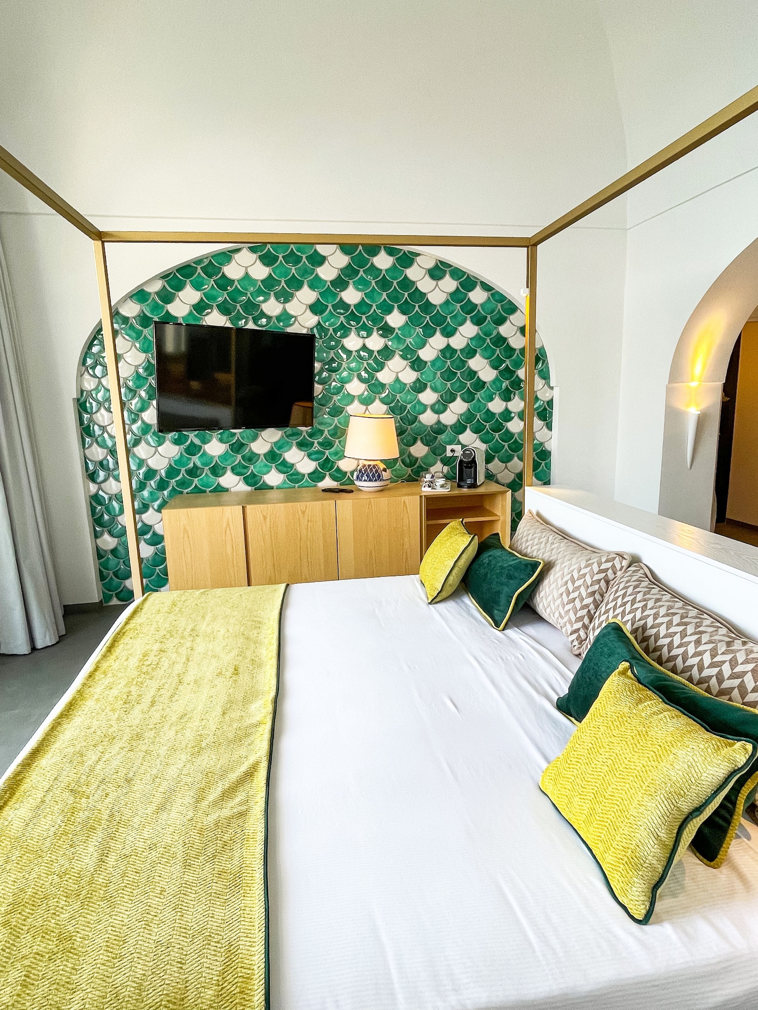 Interior, Executive, Suite, King Bed, Sauna, Bathtub، Montemare Hotel 2/3