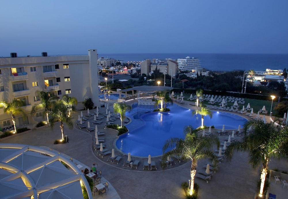 Sunrise Oasis Hotel & Waterpark 39/50