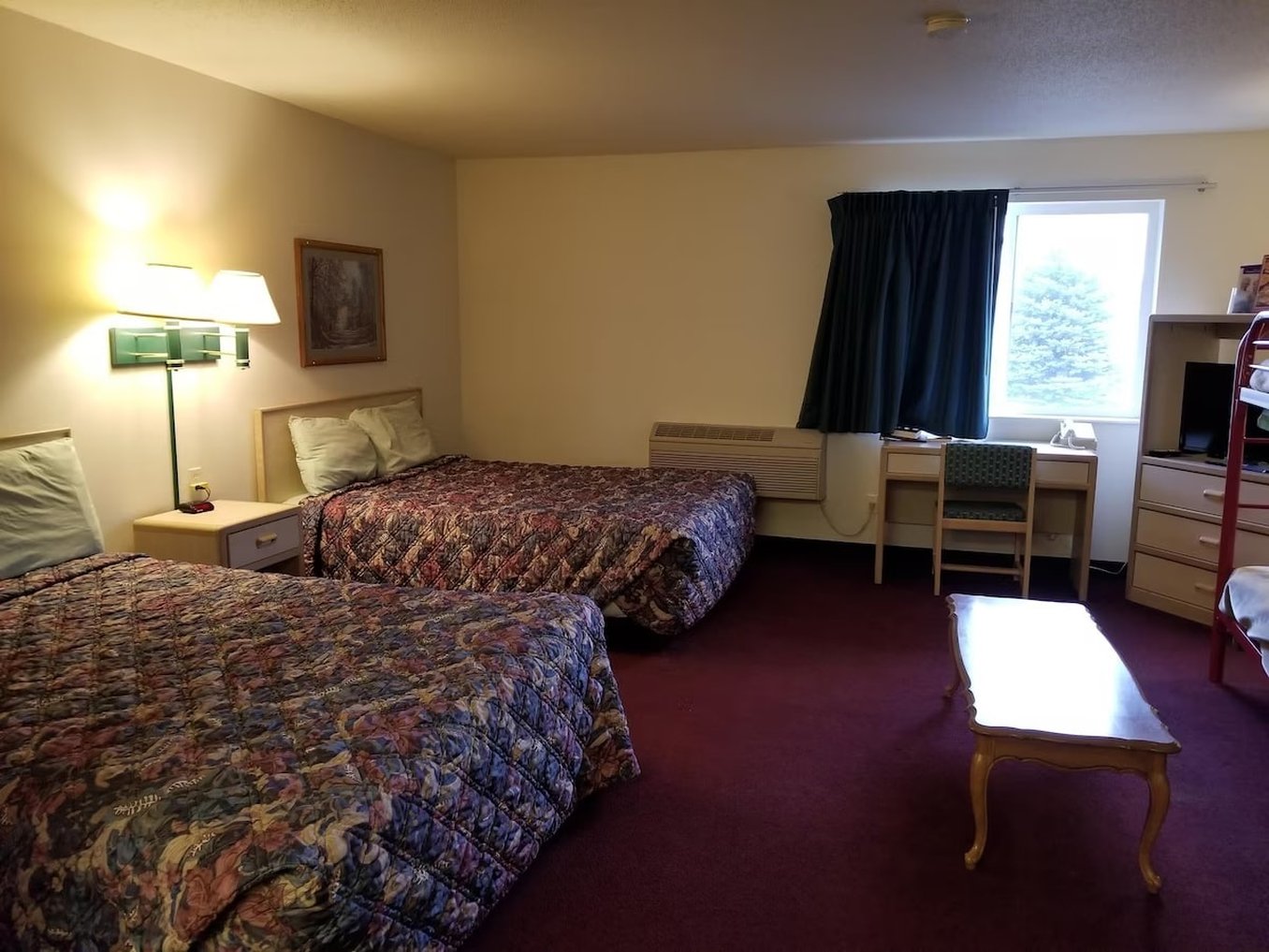 Bilmar Inn & Suites Dell Rapids Near Sioux Falls 25/50