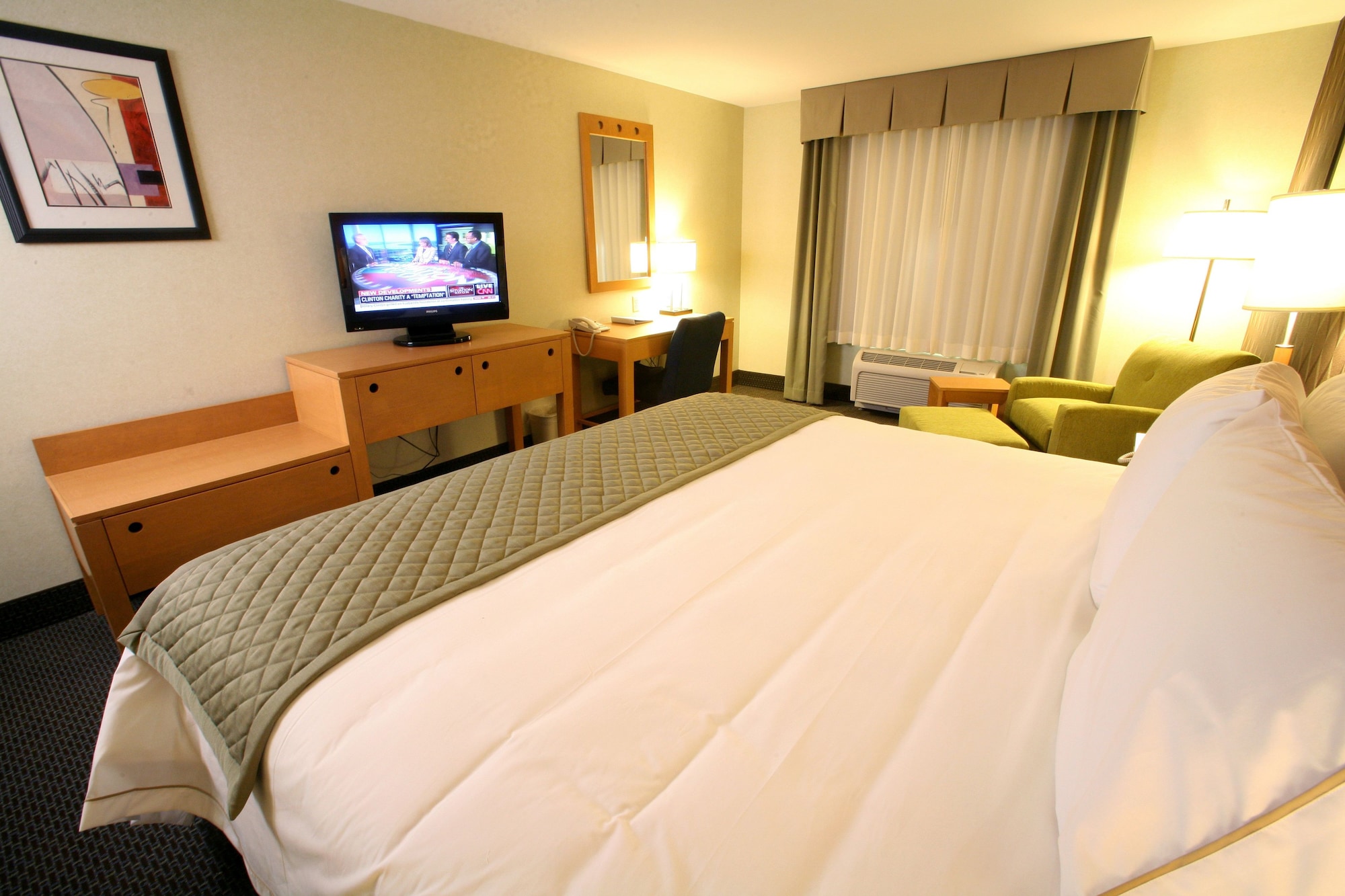 غرفة قياسية بسرير كينج لذوي الإعاقة، Holiday Inn Express And Suites Monterrey Aeropuerto 2/7