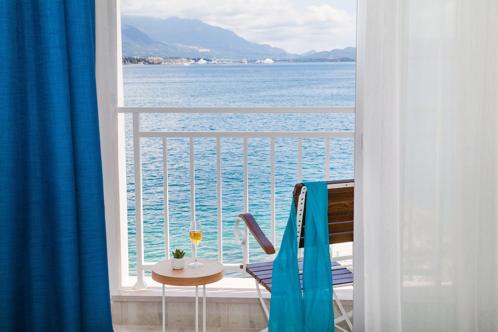 Boutique Hotel Casa Del Mare Blanche 45/50
