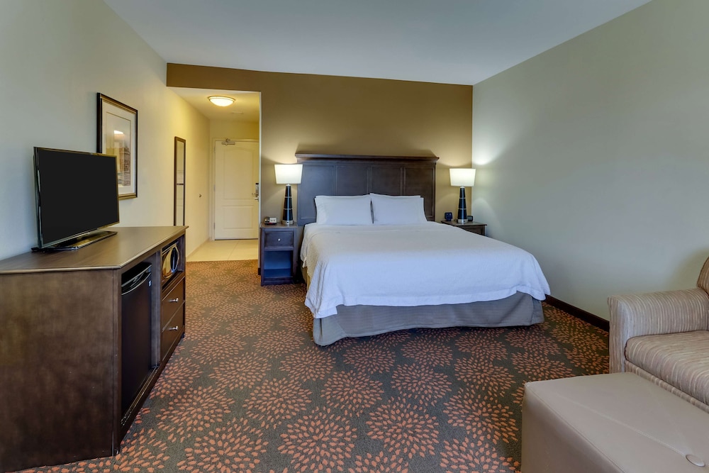 Hampton Inn & Suites Hartsville 23/76