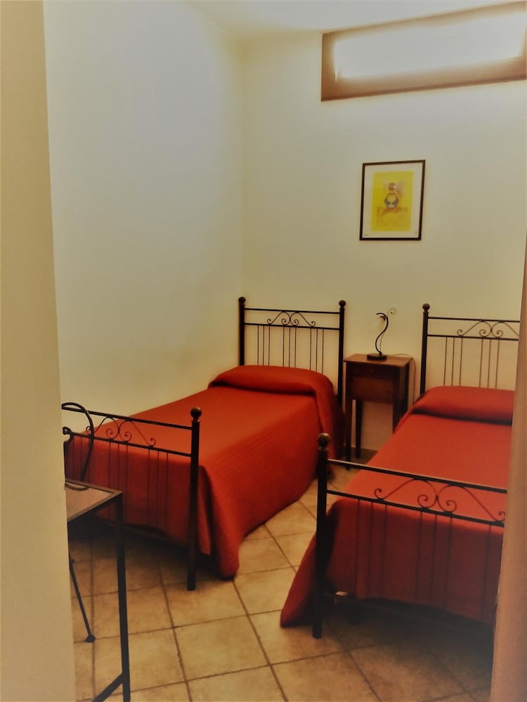 Albergo Pace 48/74