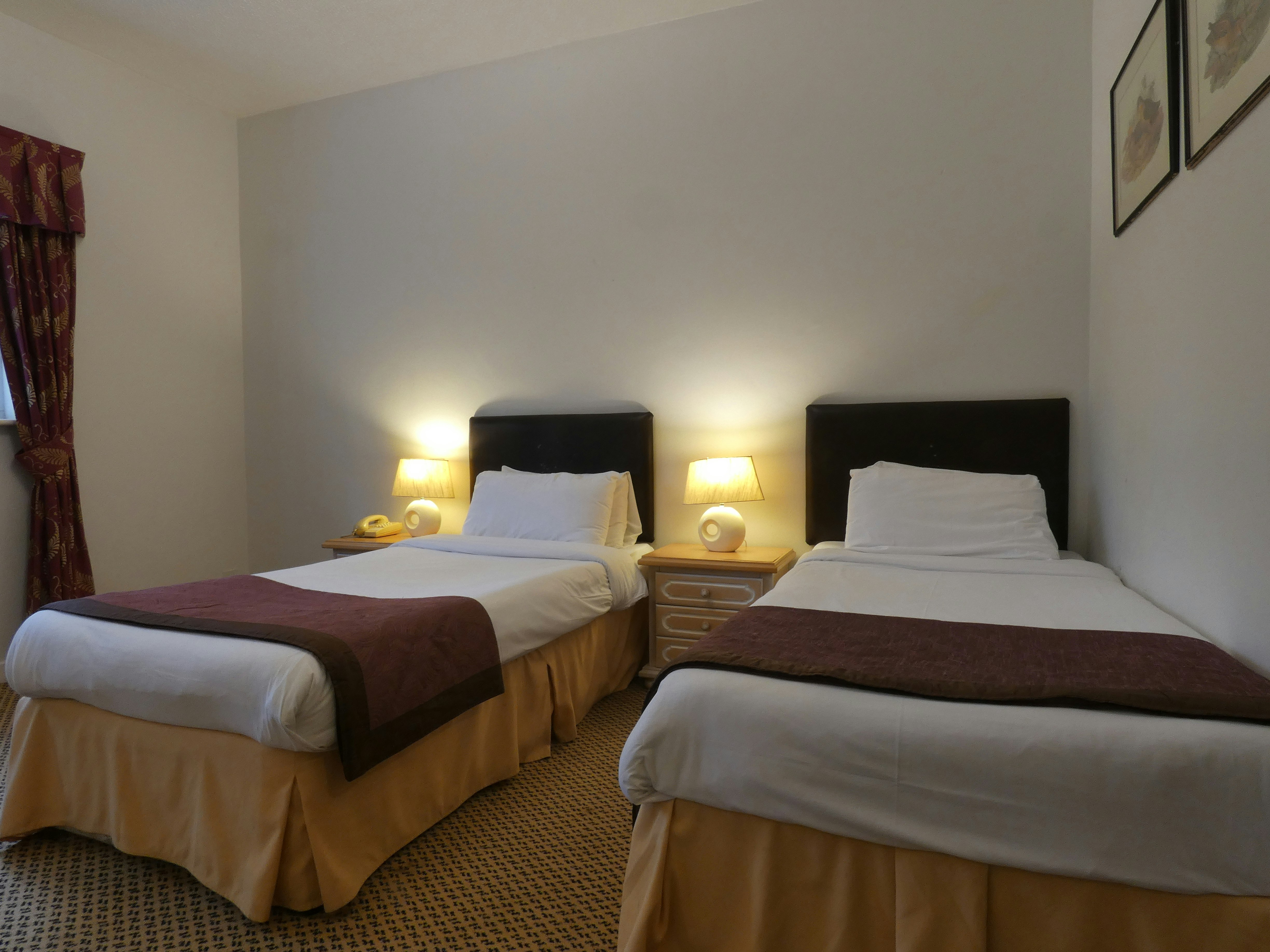 Marston Farm Hotel 10/55