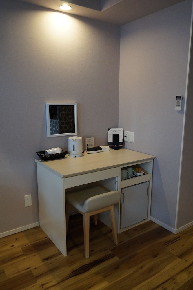 Sarasa Hotel Shinsaibashi 62/64