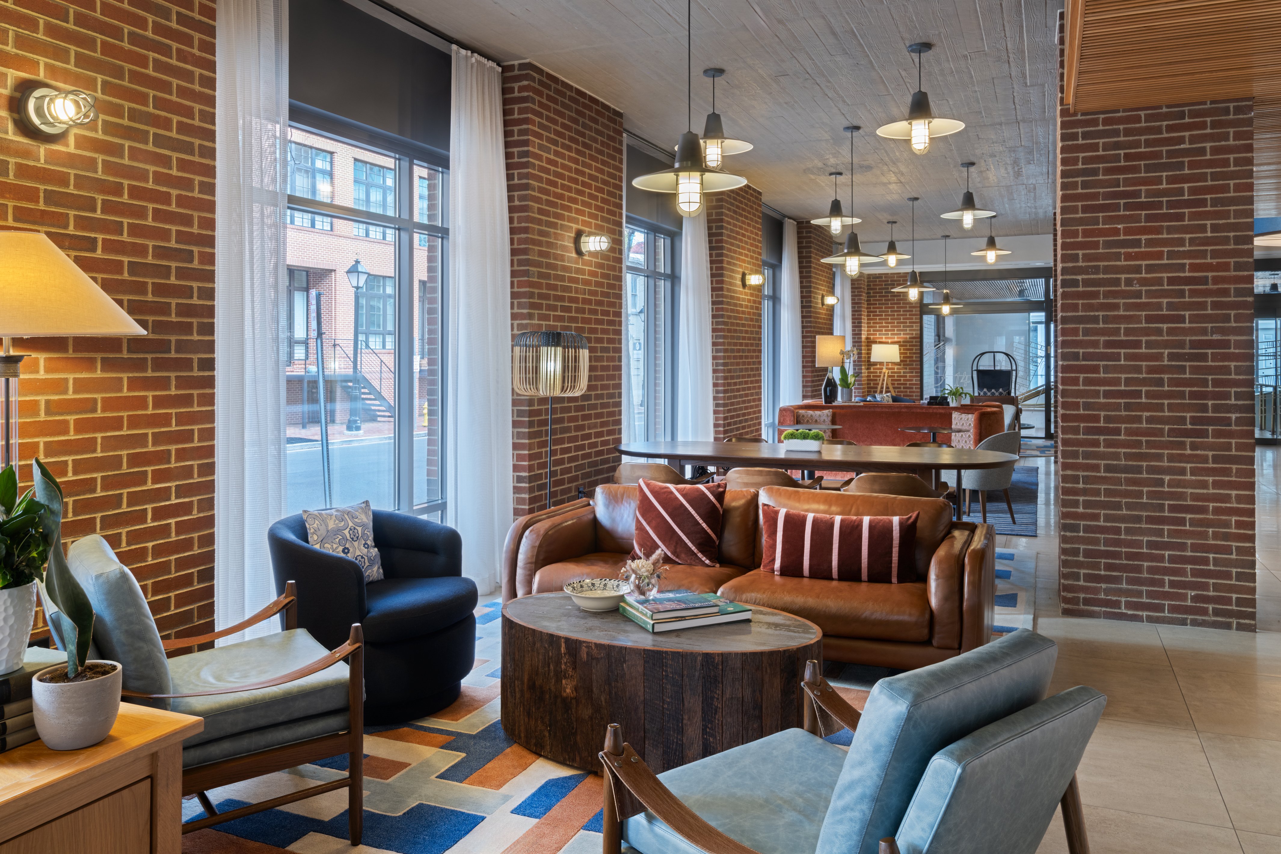 HOTEL INDIGO OLD TOWN ALEXANDRIA 40/82