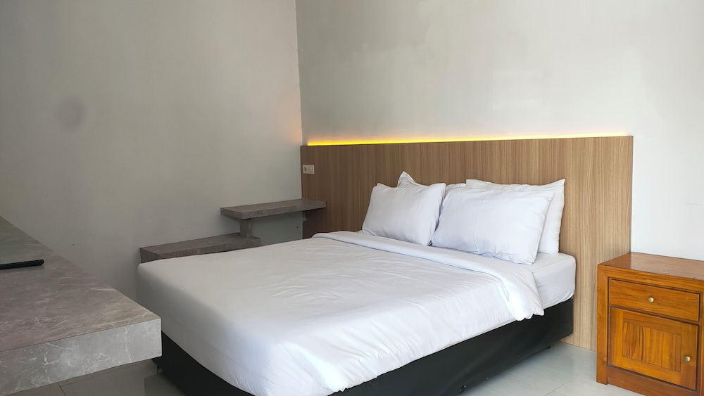 Bwalk Hotel Malang 35/50