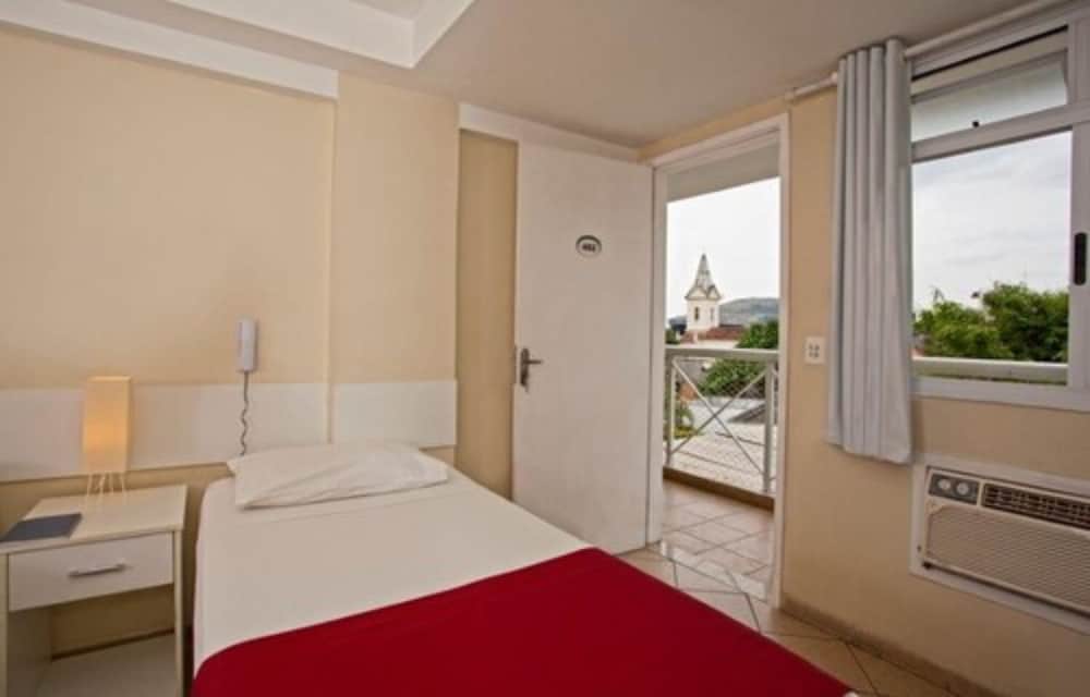 HOTEL CANTAREIRA 24/60