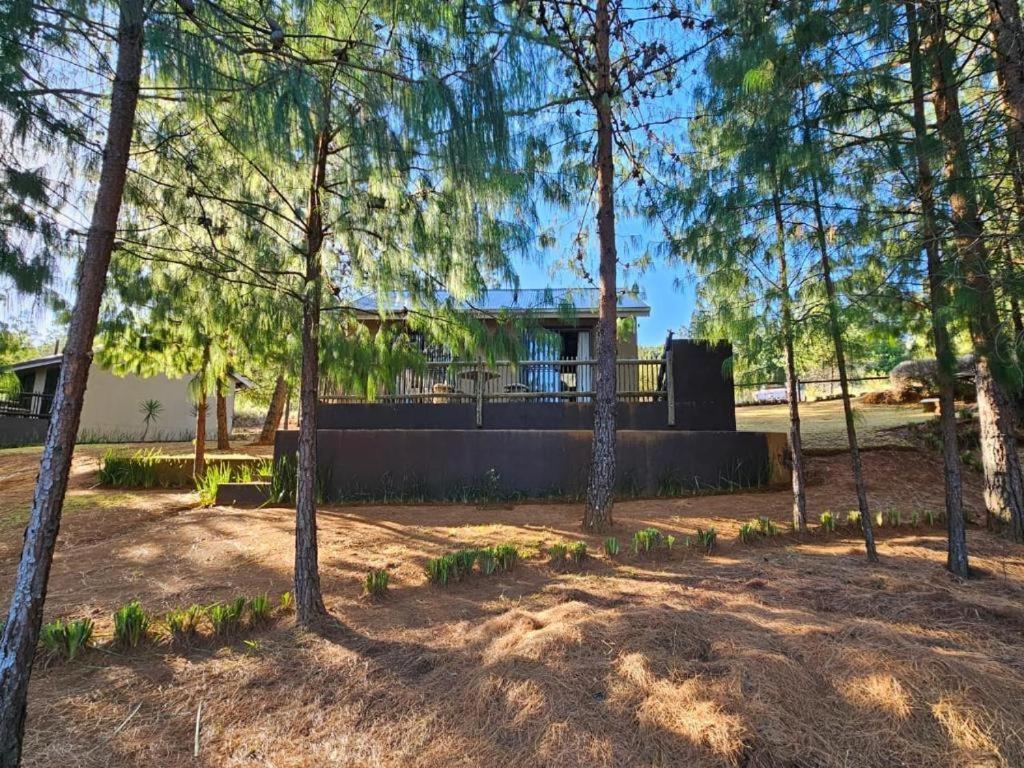 Ukutula Resort 4/26