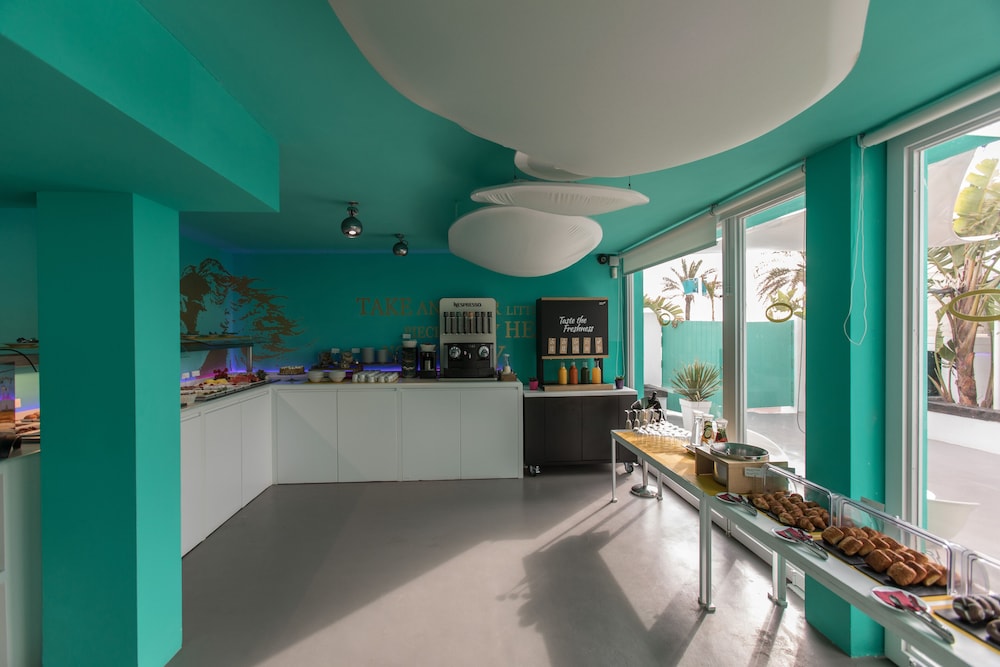 Tropicana Ibiza Coast Suites - Adults Only 12/50